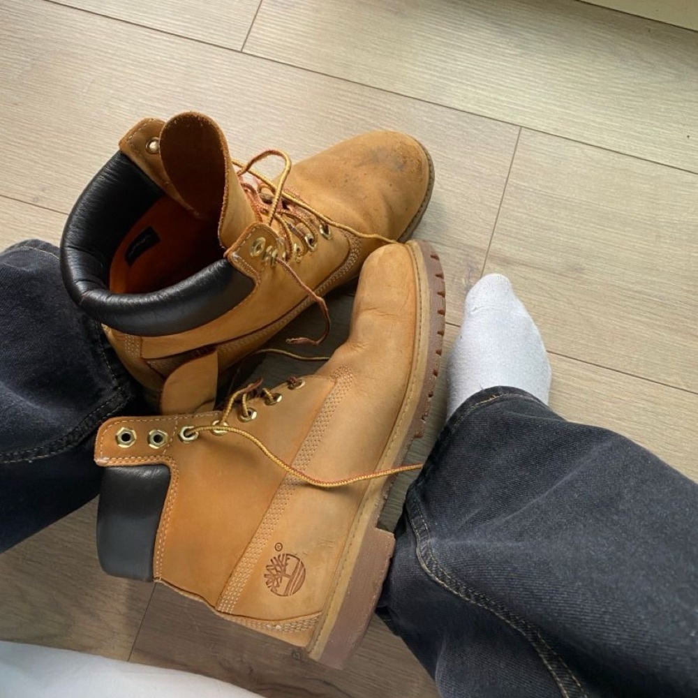 Timberland Women’s Classic Boots(well worn)